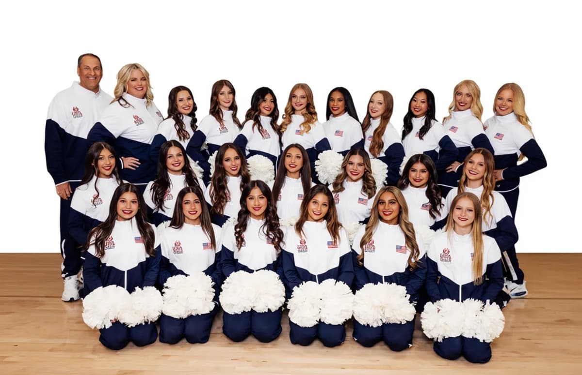 Los Alamitos High School Song Team Named the U.S. National Junior Pom Team